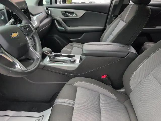 2025 Chevrolet Blazer FWD 2LT