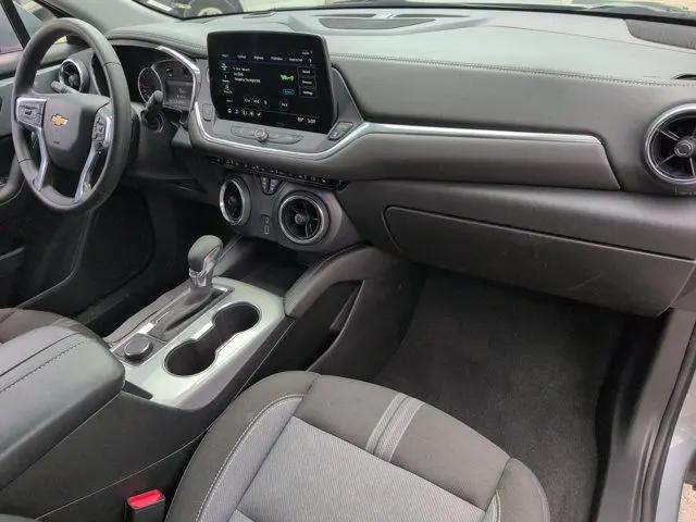 2025 Chevrolet Blazer FWD 2LT