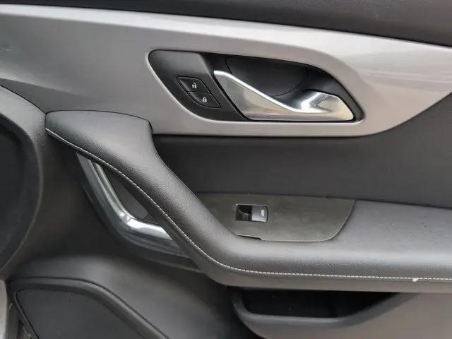 2025 Chevrolet Blazer FWD 2LT