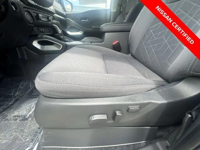 2025 Nissan Frontier Crew Cab SV 4x2