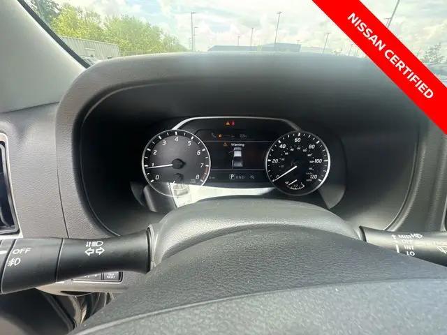 2025 Nissan Frontier Crew Cab SV 4x2