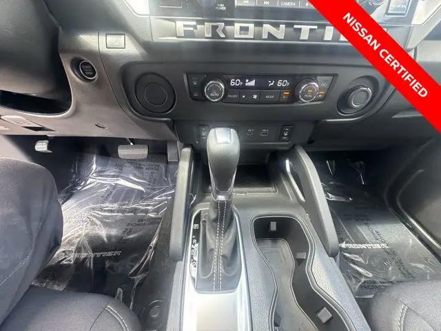 2025 Nissan Frontier Crew Cab SV 4x2