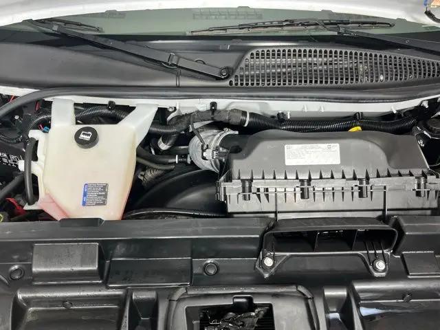 2022 Chevrolet Express Passenger RWD 3500 Regular Wheelbase LS
