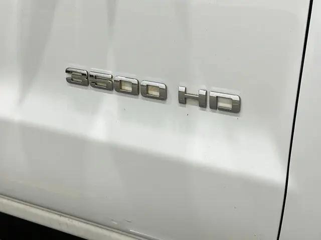 2015 Chevrolet Silverado 3500HD WT