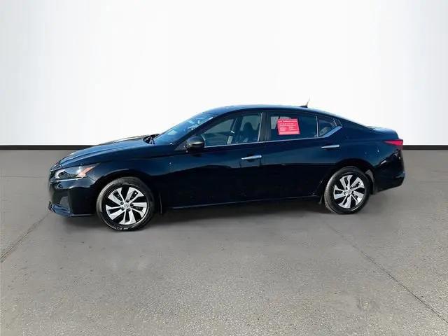 2025 Nissan Altima S FWD