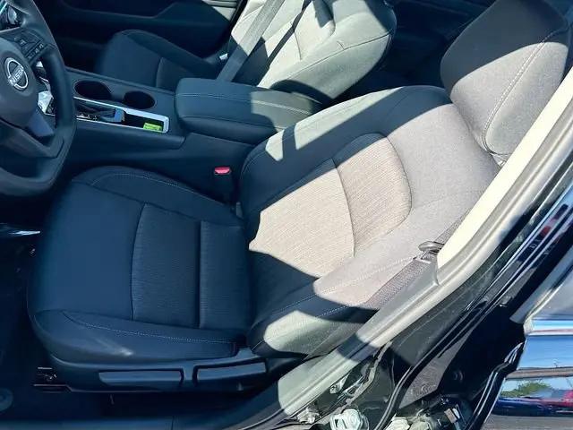 2025 Nissan Altima S FWD