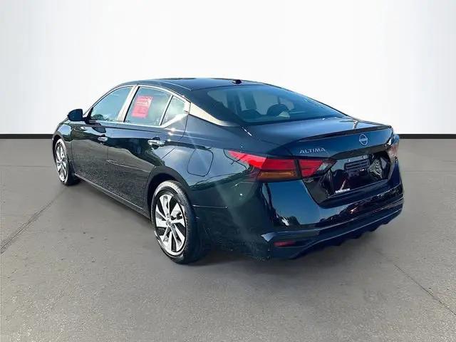 2025 Nissan Altima S FWD