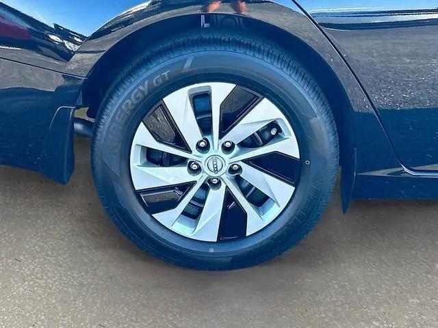 2025 Nissan Altima S FWD