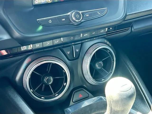 2021 Chevrolet Camaro RWD Coupe 1LT