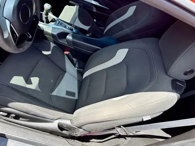 2021 Chevrolet Camaro RWD Coupe 1LT