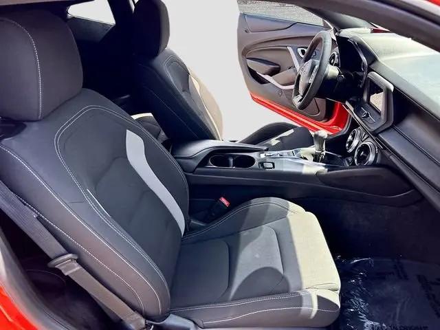 2021 Chevrolet Camaro RWD Coupe 1LT