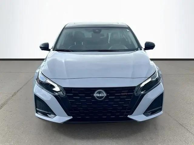 2026 Nissan Altima SR FWD