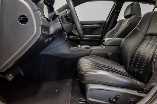 2023 Chrysler 300 300S