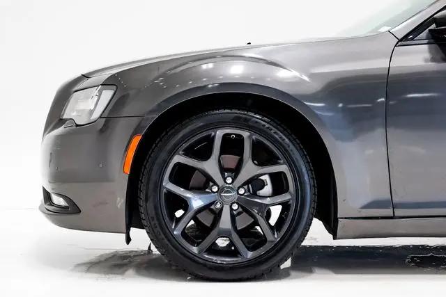 2023 Chrysler 300 300S