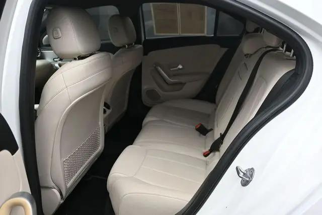 2019 Mercedes-Benz A 220 A 220