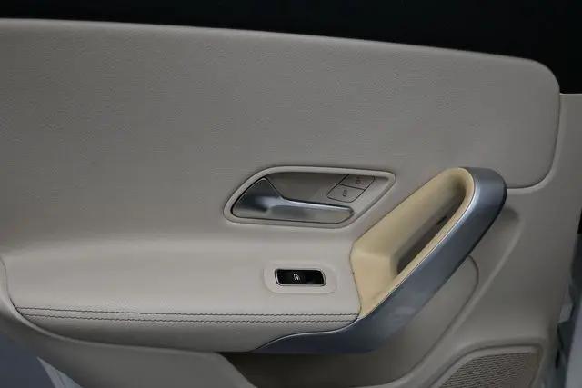 2019 Mercedes-Benz A 220 A 220