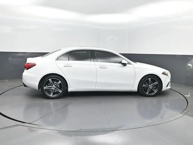 2019 Mercedes-Benz A 220 A 220
