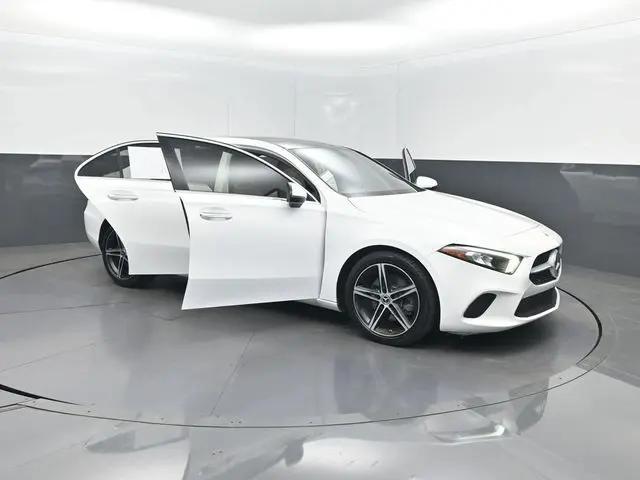2019 Mercedes-Benz A 220 A 220