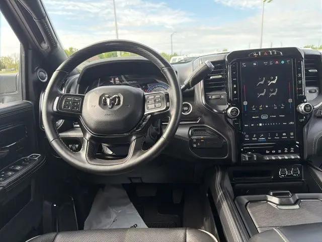 2022 Ram 3500 Limited Crew Cab 4x4 8' Box