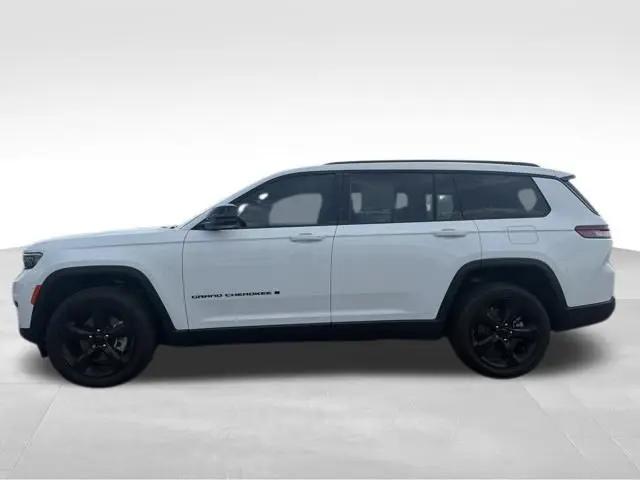 2023 Jeep Grand Cherokee L Altitude 4x4