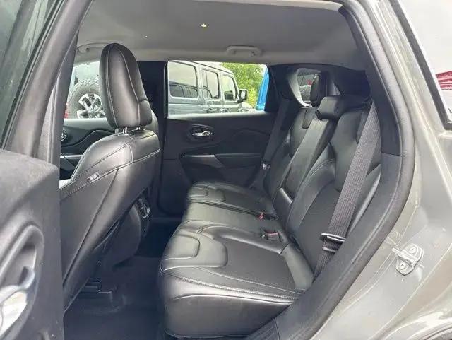 2020 Jeep Cherokee Latitude Plus FWD