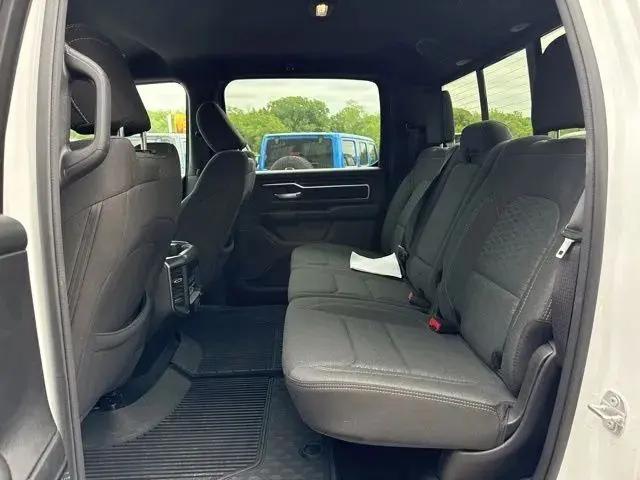 2025 Ram 1500 Big Horn Crew Cab 4x4 5'7" Box
