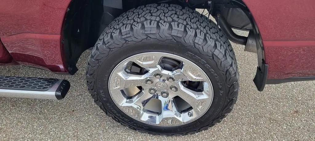 2019 Ram 1500 Big Horn/Lone Star Crew Cab 4x4 5'7" Box