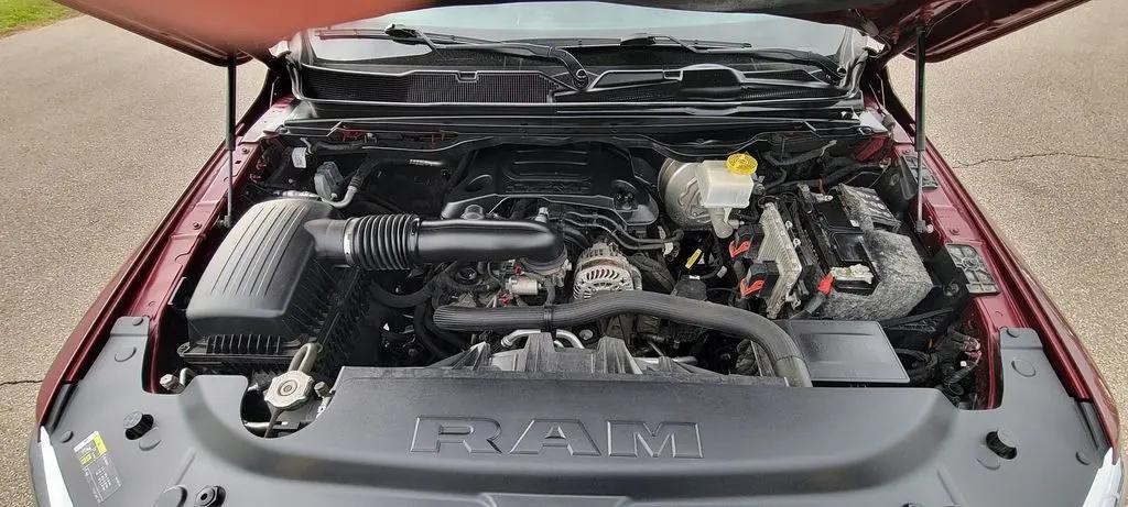 2019 Ram 1500 Big Horn/Lone Star Crew Cab 4x4 5'7" Box