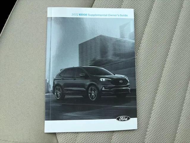 2022 Ford Edge SE