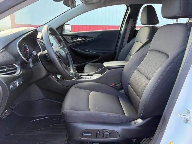 2025 Chevrolet Malibu 1LT