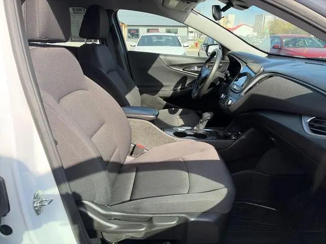 2025 Chevrolet Malibu 1LT