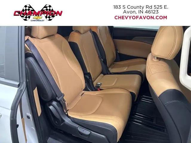 2024 Kia Carnival MPV LX Seat Package