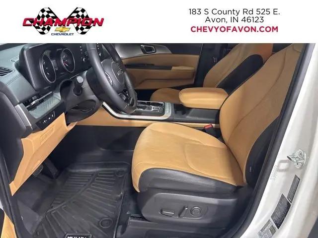 2024 Kia Carnival MPV LX Seat Package