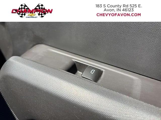 2023 GMC Canyon 2WD Crew Cab Short Box Elevation