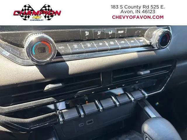 2023 GMC Canyon 2WD Crew Cab Short Box Elevation