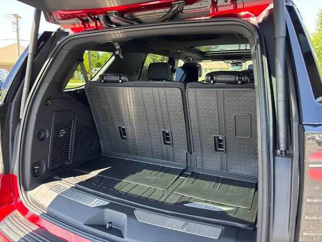 2026 Chevrolet Tahoe 4WD Premier