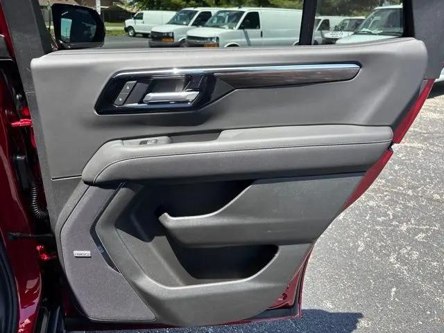 2026 Chevrolet Tahoe 4WD Premier