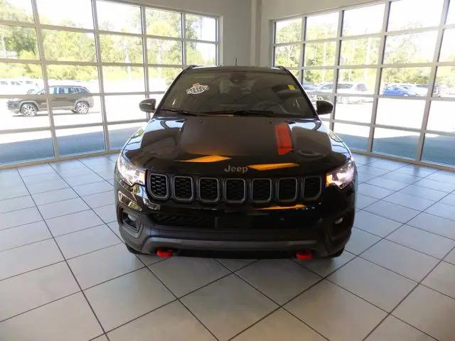2025 Jeep Compass Trailhawk 4x4