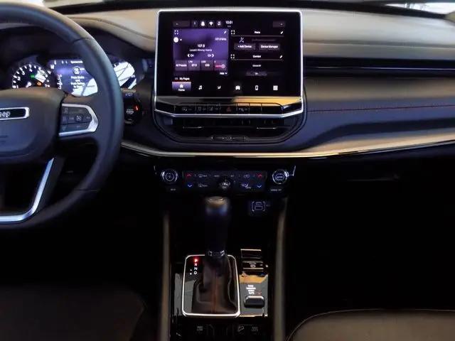 2025 Jeep Compass Trailhawk 4x4