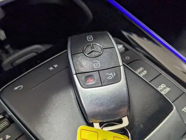 2022 Mercedes-Benz GLB GLB 250