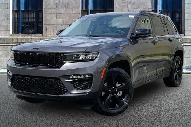 2023 Jeep Grand Cherokee Limited 4x4