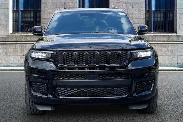 2023 Jeep Grand Cherokee L Altitude 4x4