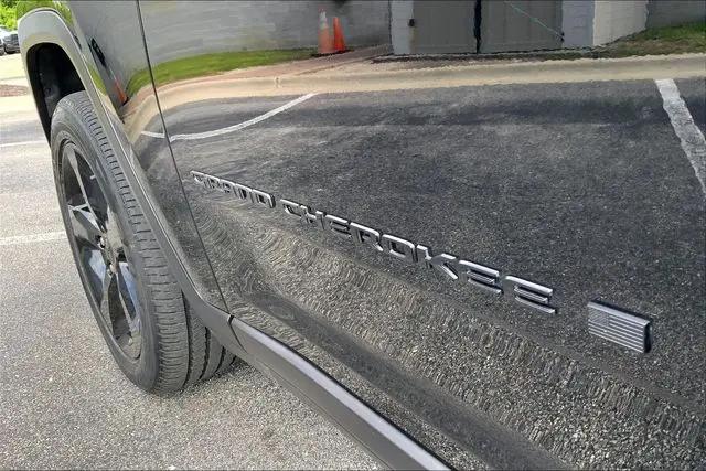 2023 Jeep Grand Cherokee L Altitude 4x4