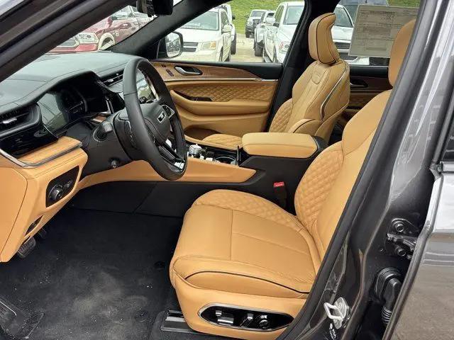 2026 Jeep Grand Cherokee L Summit 4x4