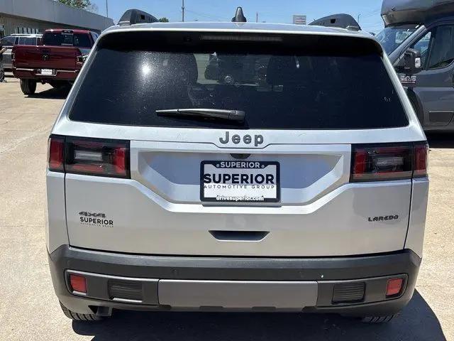 2026 Jeep Cherokee Laredo 4x4
