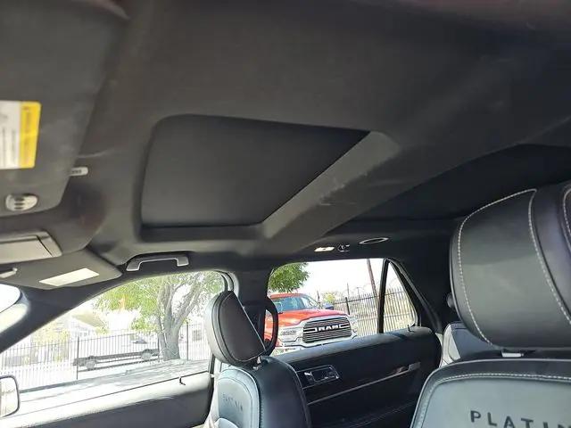 2018 Ford Explorer Platinum
