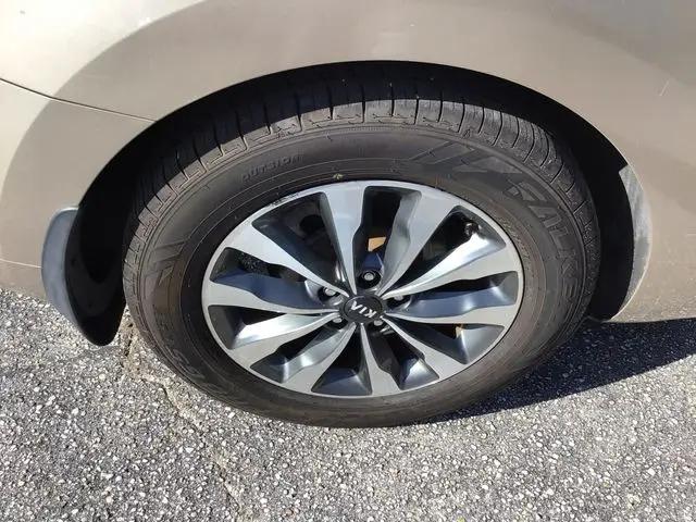 2015 Kia Sedona SX