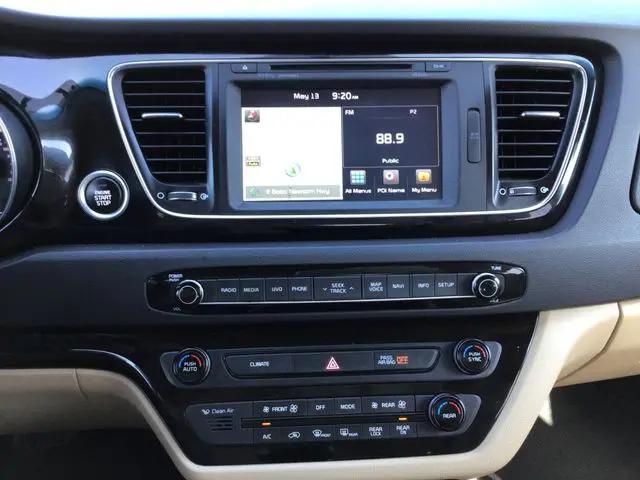 2015 Kia Sedona SX