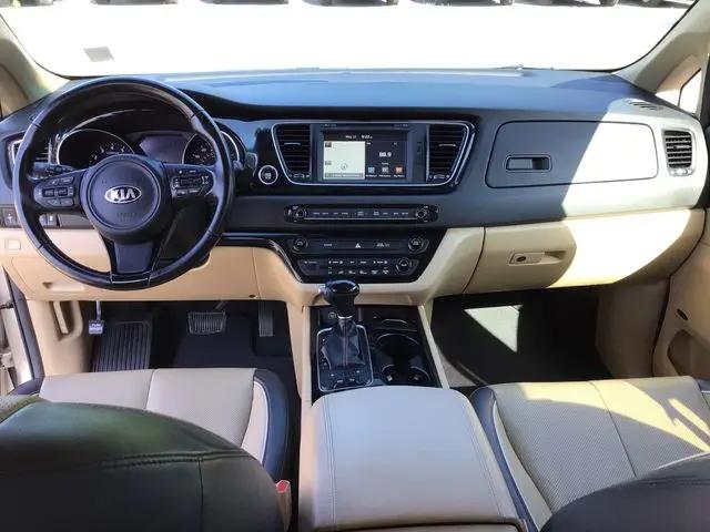 2015 Kia Sedona SX