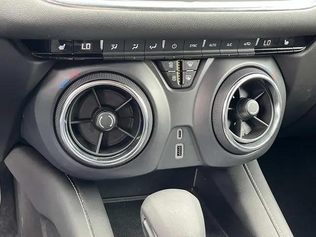2025 Chevrolet Blazer AWD 2LT